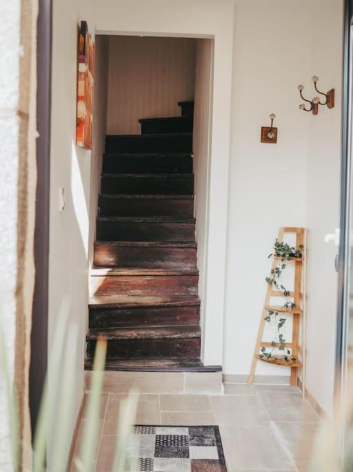 Appartement Avec Patio Saint Anne-dʼAuray エクステリア 写真