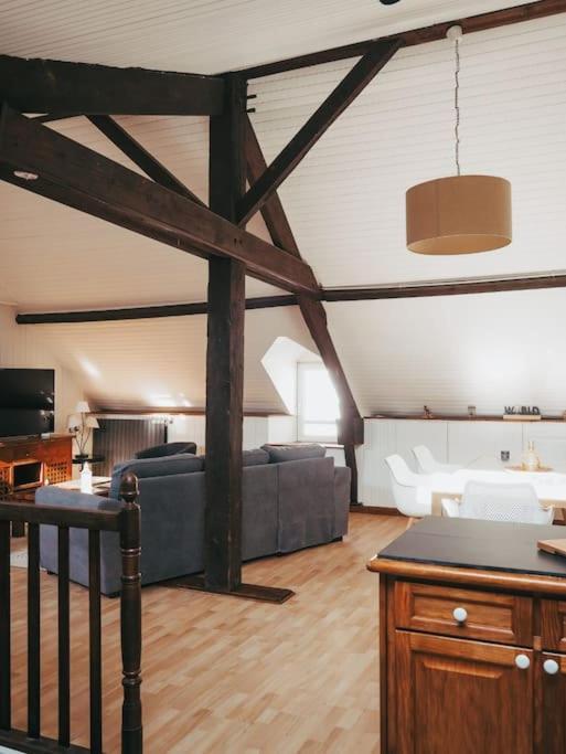 Appartement Avec Patio Saint Anne-dʼAuray エクステリア 写真
