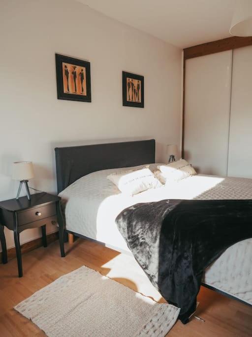 Appartement Avec Patio Saint Anne-dʼAuray エクステリア 写真